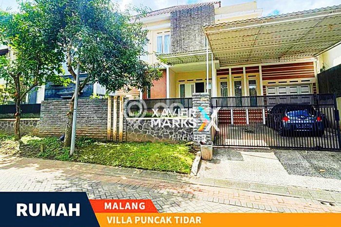 Rumah Mewah LB 279m2 Siap Huni Desain Elegan di Villa Puncak Tidar, Malang Rumah Mewah LB 279m2 Siap Huni Desain Elegan di Villa Puncak Tidar, Malang