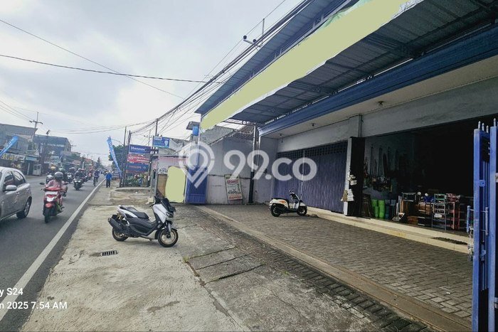 Ruko Komersial Disewakan di Pakis Malang Luas 480m2 Ruko Komersial Disewakan di Pakis Malang Luas 480m2