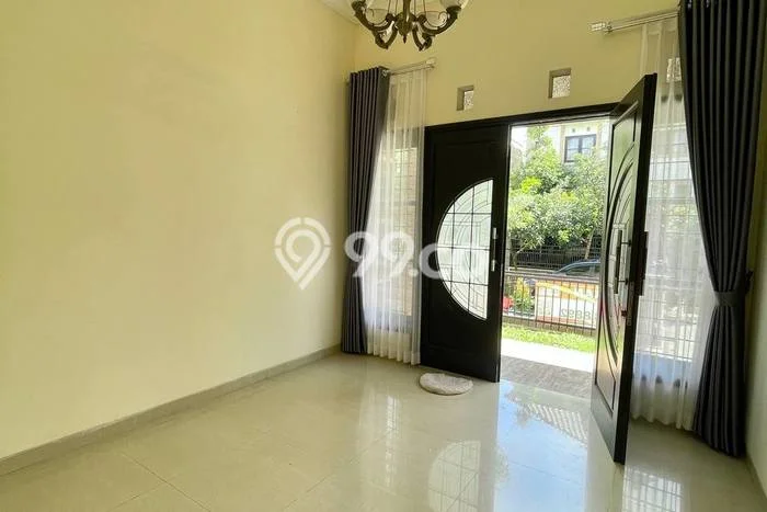 Disewakan Rumah Harga Terjangkau di Villa Puncak Tidar Malang dengan 3 Kamar Tidur Disewakan Rumah Harga Terjangkau di Villa Puncak Tidar Malang dengan 3 Kamar Tidur