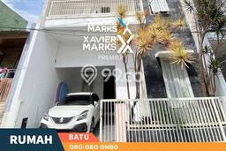 Rumah Luas Asri 4 KT Siap Pakai di Batu Malang Rumah Luas Asri 4 KT Siap Pakai di Batu Malang