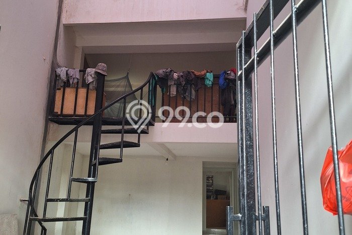 Komersial Paling Dicari LB 240m2 Dijual di Cengkareng Komersial Paling Dicari LB 240m2 Dijual di Cengkareng