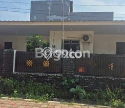 For Sale Rumah 3 Kamar Lokasi Ideal Bagus dan Strategis di Cimanggis For Sale Rumah 3 Kamar Lokasi Ideal Bagus dan Strategis di Cimanggis