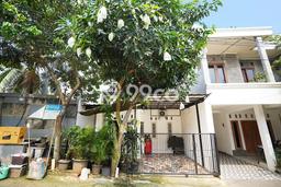 Rumah 2 KT 2 KM Semi Furnished di Limo, Dekat Supermarket, Depok Rumah 2 KT 2 KM Semi Furnished di Limo, Dekat Supermarket, Depok