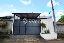 HARGA SPESIAL! Rumah Modern area Sawangan, Depok, LT 140m² Bangunan 100m² BISA KPR! HARGA SPESIAL! Rumah Modern area Sawangan, Depok, LT 140m² Bangunan 100m² BISA KPR!