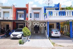 Rumah Strategis dengan Luas Bangunan 140m² di Lokasi Cibubur, Bekasi Rumah Strategis dengan Luas Bangunan 140m² di Lokasi Cibubur, Bekasi