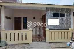 Jual Murah Rumah dengan 1 Kamar Tidur dan 1 Kamar Mandi di Kawasan Summarecon Bekasi, Bekasi Jual Murah Rumah dengan 1 Kamar Tidur dan 1 Kamar Mandi di Kawasan Summarecon Bekasi, Bekasi