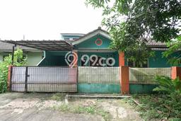 Rumah Modern 3 Kamar LT 190m2 di Kota Wisata Rumah Modern 3 Kamar LT 190m2 di Kota Wisata