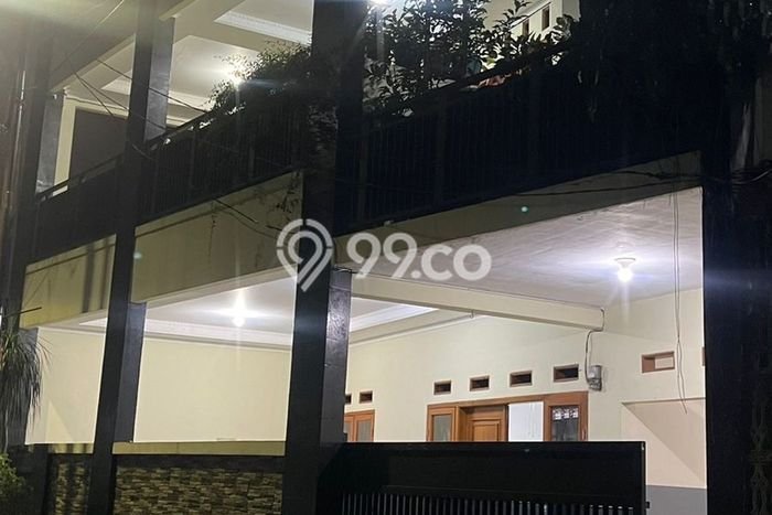 Dijual Rumah Premium dengan Fasilitas Sekitar Lengkap di Ciracas, Jakarta Timur Dijual Rumah Premium dengan Fasilitas Sekitar Lengkap di Ciracas, Jakarta Timur