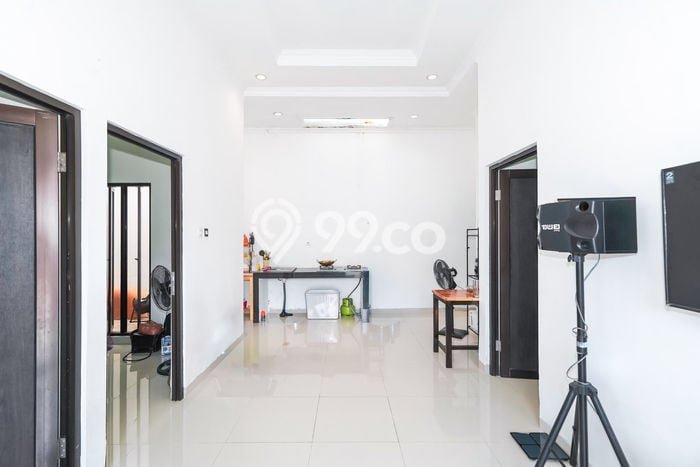 Dijual Rumah 3 Kamar Lokasi Strategis Bagus dan Strategis di Pancoran Mas Dijual Rumah 3 Kamar Lokasi Strategis Bagus dan Strategis di Pancoran Mas