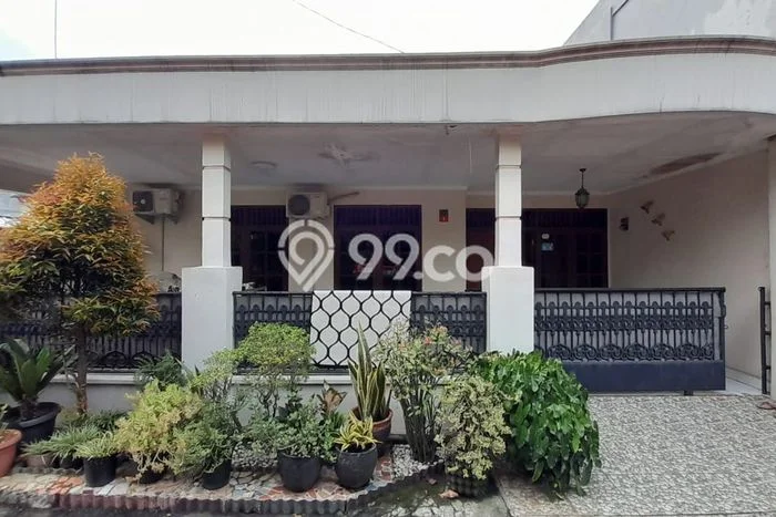 Dijual Cepat Rumah Bagus Siap Huni LB 121m2 di Pancoran Mas, Depok Dijual Cepat Rumah Bagus Siap Huni LB 121m2 di Pancoran Mas, Depok