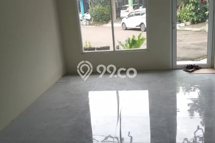 Rumah Strategis Modern Lb 200m2 di Ciputat, Tangerang Selatan Rumah Strategis Modern Lb 200m2 di Ciputat, Tangerang Selatan