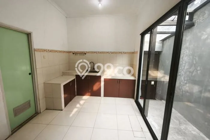 Dijual Cepat Rumah Bagus Siap Huni LB 70m2 di Serpong, Tangerang Selatan Dijual Cepat Rumah Bagus Siap Huni LB 70m2 di Serpong, Tangerang Selatan
