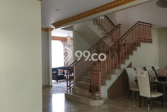 Dijual Rumah Mewah Exclusive di Serpong Utara, Tangerang Selatan Dijual Rumah Mewah Exclusive di Serpong Utara, Tangerang Selatan