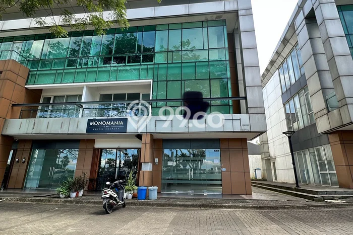 Ruko untuk Disewa di Pusat Tangerang Luas Bangunan 235m2 Ruko untuk Disewa di Pusat Tangerang Luas Bangunan 235m2