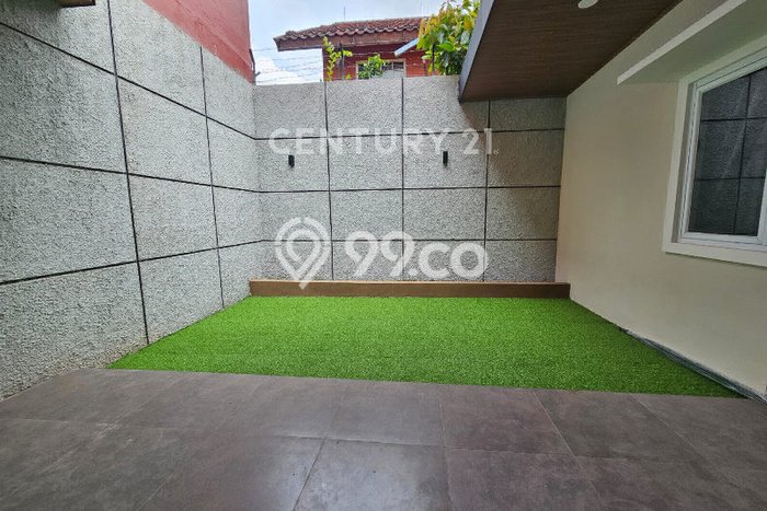 Jual Rumah Favorit Siap Huni LB 180m2 di Lippo Cikarang, Cikarang Jual Rumah Favorit Siap Huni LB 180m2 di Lippo Cikarang, Cikarang