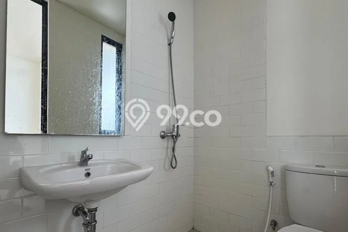 Dijual Rumah 3 Kamar Lokasi Ideal Bagus dan Strategis di Karawaci Dijual Rumah 3 Kamar Lokasi Ideal Bagus dan Strategis di Karawaci