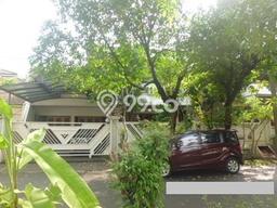 Hunian Elit LB 750m2 Siap Pakai Desain Elegan di Puri Indah, Jakarta Barat Hunian Elit LB 750m2 Siap Pakai Desain Elegan di Puri Indah, Jakarta Barat