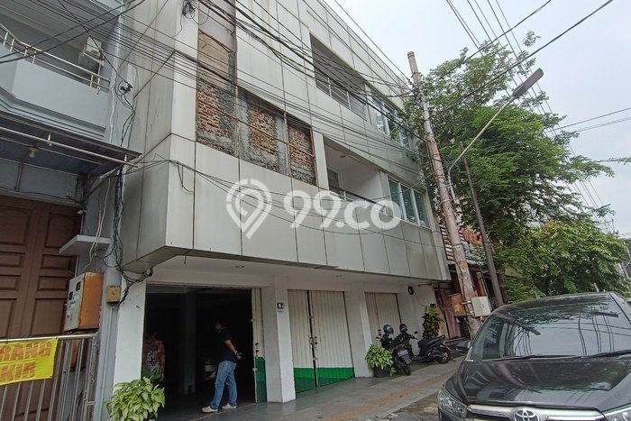 Unit Kantor Dijual di Semarang LT 520m2 & LB 634m2 Unit Kantor Dijual di Semarang LT 520m2 & LB 634m2