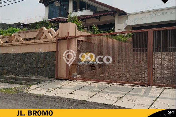 Dijual Rumah Premium dengan Fasilitas Sekitar Komplit di Gajah Mungkur, Semarang Dijual Rumah Premium dengan Fasilitas Sekitar Komplit di Gajah Mungkur, Semarang