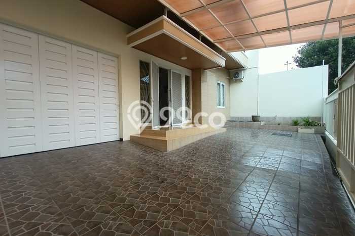 Rumah Elit Modern Siap Huni di Jomblang Semarang Rumah Elit Modern Siap Huni di Jomblang Semarang