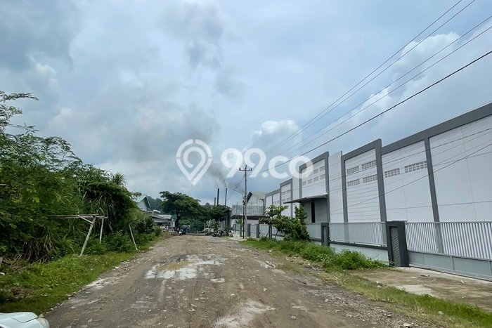 Gudang untuk disewa di Ngaliyan punya LT 2000m2 & LB 2160m2 harga sewa kompetitif Gudang untuk disewa di Ngaliyan punya LT 2000m2 & LB 2160m2 harga sewa kompetitif