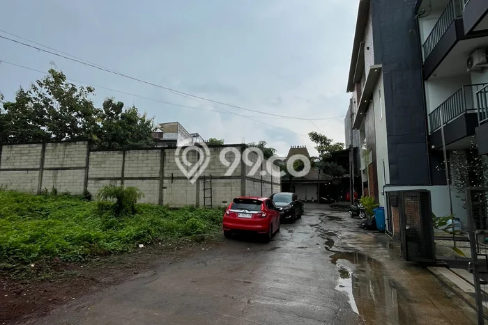 Tanah Dijual Lokasi Strategis di Semarang dengan Luas 326m2 Tanah Dijual Lokasi Strategis di Semarang dengan Luas 326m2