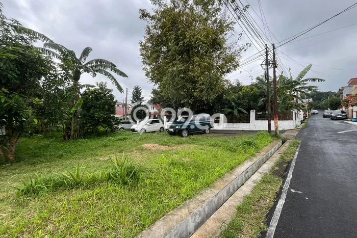 Tanah Strategis Dijual di Gajah Mungkur Semarang 371m2 Tanah Strategis Dijual di Gajah Mungkur Semarang 371m2