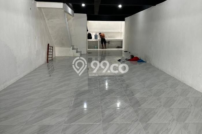 Jual Ruko Kawasan Premium di , Luas 180m2m², Jalan Utama Jual Ruko Kawasan Premium di , Luas 180m2m², Jalan Utama