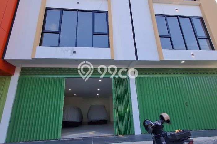 LOKASI PREMIUM! Ruko Kawasan Kuta, Luas 432m², Area Niaga LOKASI PREMIUM! Ruko Kawasan Kuta, Luas 432m², Area Niaga