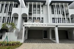 Dijual Rumah Luas Elegan Dengan View Cantik di BSD Green Wich, Tangerang Dijual Rumah Luas Elegan Dengan View Cantik di BSD Green Wich, Tangerang