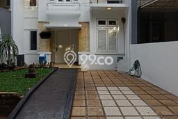 Rumah Luas Asri 4 KT Siap Huni di Raffles Hills Jakarta Timur Rumah Luas Asri 4 KT Siap Huni di Raffles Hills Jakarta Timur