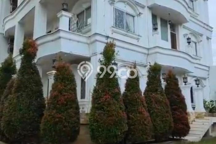 Ready to Use! Premium House LT 195m2 Desain Modern di Jati Asih Ready to Use! Premium House LT 195m2 Desain Modern di Jati Asih