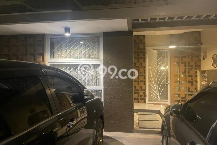 For Sale! Premium House LT 160m2 Desain Modern di Grand Wisata For Sale! Premium House LT 160m2 Desain Modern di Grand Wisata