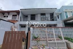 Rumah Luas Asri 4 KT Siap Pakai di Metland Menteng Jakarta Timur Rumah Luas Asri 4 KT Siap Pakai di Metland Menteng Jakarta Timur