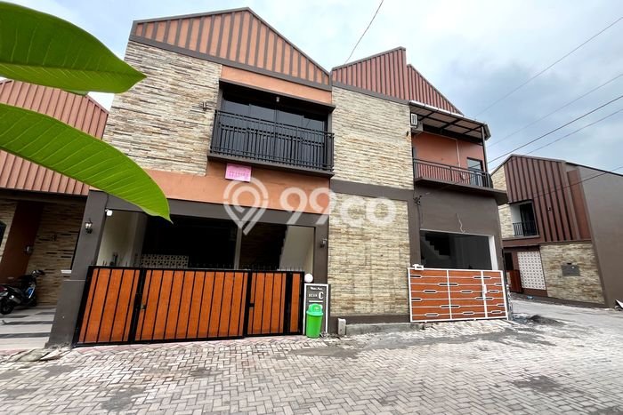 Untuk Dijual Kost di Tembalang, Semarang, 0 KT, 12 KM, Luas 144m2 Untuk Dijual Kost di Tembalang, Semarang, 0 KT, 12 KM, Luas 144m2
