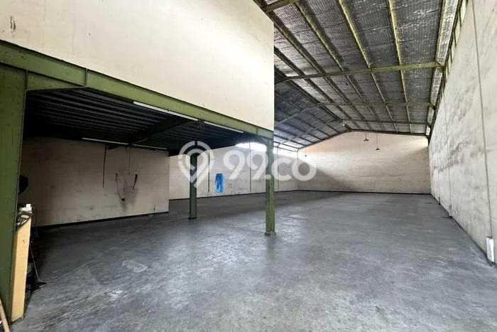 FOR RENT! Gudang di Batujajar Cocok untuk Bisnis 470m2 FOR RENT! Gudang di Batujajar Cocok untuk Bisnis 470m2