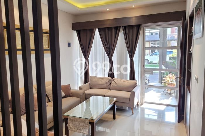 Rumah Lingkungan Asri di Pasteur, Bandung, Luas 153m² LB 167m² Rumah Lingkungan Asri di Pasteur, Bandung, Luas 153m² LB 167m²