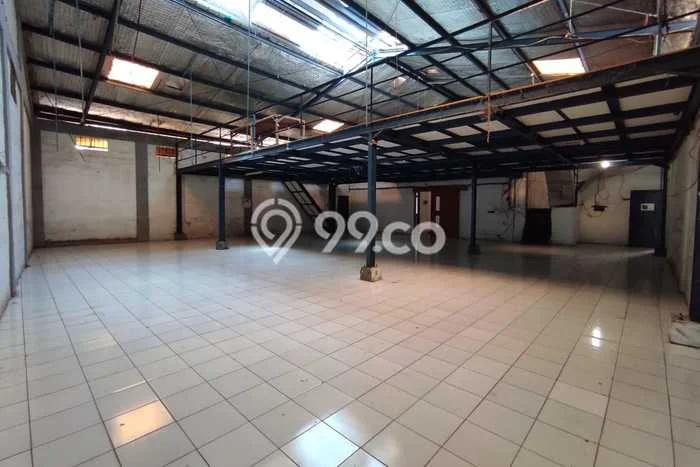 Area Strategis! Disewakan Gudang Lokasi Margaasih, Bandung Cocok untuk Bisnis Area Strategis! Disewakan Gudang Lokasi Margaasih, Bandung Cocok untuk Bisnis