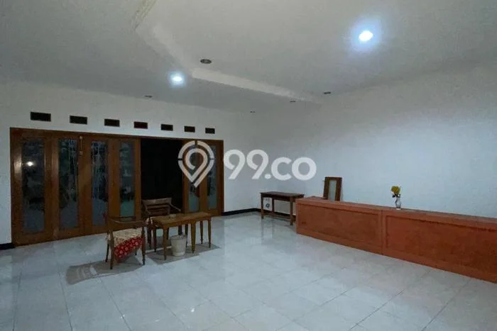 Rumah Disewakan Bandung LT 220m2 LB 200m2 Kawasan Setiabudi Rumah Disewakan Bandung LT 220m2 LB 200m2 Kawasan Setiabudi