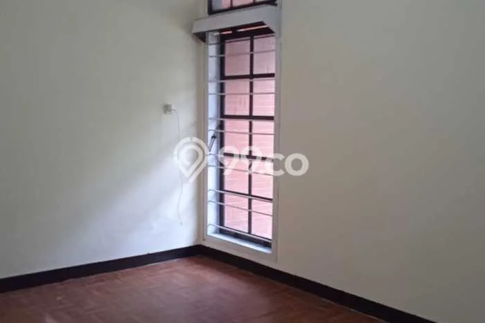 Jarang Ada! Rumah Sewa 6 Kamar Bagus Siap Huni Sukaluyu Jarang Ada! Rumah Sewa 6 Kamar Bagus Siap Huni Sukaluyu