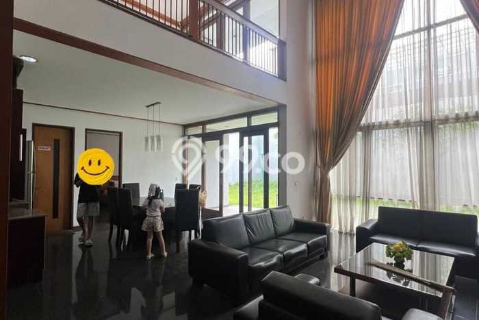 Jarang Ada! Rumah Sewa 3 Kamar Bagus Siap Huni Setra Indah Jarang Ada! Rumah Sewa 3 Kamar Bagus Siap Huni Setra Indah