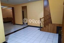 Rumah sewa siap huni 6 Kamar Tidur di Sukaluyu, Bandung Rumah sewa siap huni 6 Kamar Tidur di Sukaluyu, Bandung