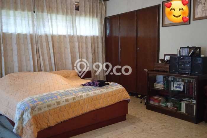 Rumah Elit LB 640m2 Siap Huni Desain Elegan di Sayap Dago, Bandung Rumah Elit LB 640m2 Siap Huni Desain Elegan di Sayap Dago, Bandung