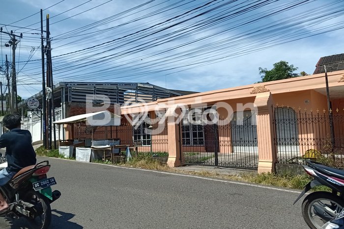 Dijual Hunian Mewah dengan Fasilitas Sekitar Lengkap di Kemuning, Palembang Dijual Hunian Mewah dengan Fasilitas Sekitar Lengkap di Kemuning, Palembang