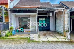 Jual Rumah Strategis Bagus Punya 2 KT di Sawangan Depok SHM Jual Rumah Strategis Bagus Punya 2 KT di Sawangan Depok SHM