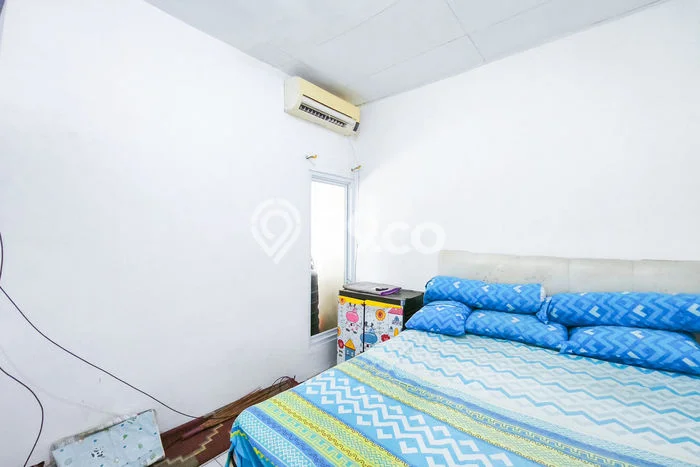 For Sale Rumah 2 Kamar Lokasi Ideal Nyaman dan Strategis di Sawangan For Sale Rumah 2 Kamar Lokasi Ideal Nyaman dan Strategis di Sawangan