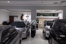 Komersial Bagus Dijual LB 305m2 Lokasi Strategis Bandung Area Cocok untuk Bisnis Komersial Bagus Dijual LB 305m2 Lokasi Strategis Bandung Area Cocok untuk Bisnis