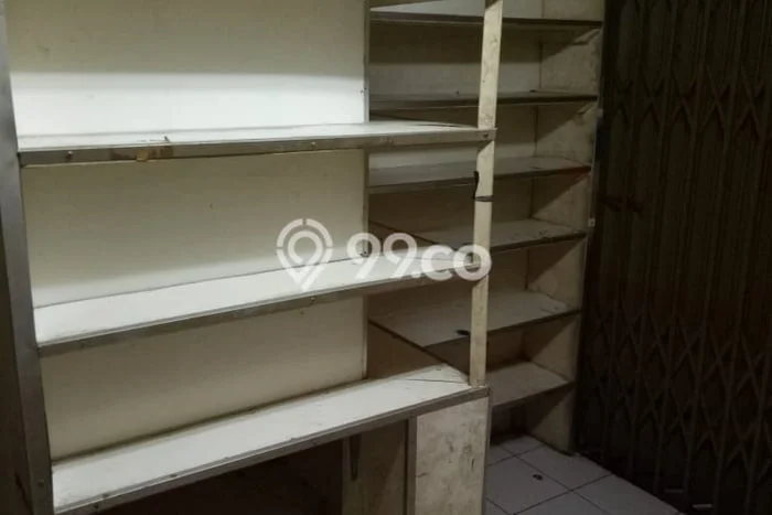 Lokasi Strategis! Dijual Komersial Bisnis di Senen, Jakarta Pusat Kondisi Bagus Lokasi Strategis! Dijual Komersial Bisnis di Senen, Jakarta Pusat Kondisi Bagus