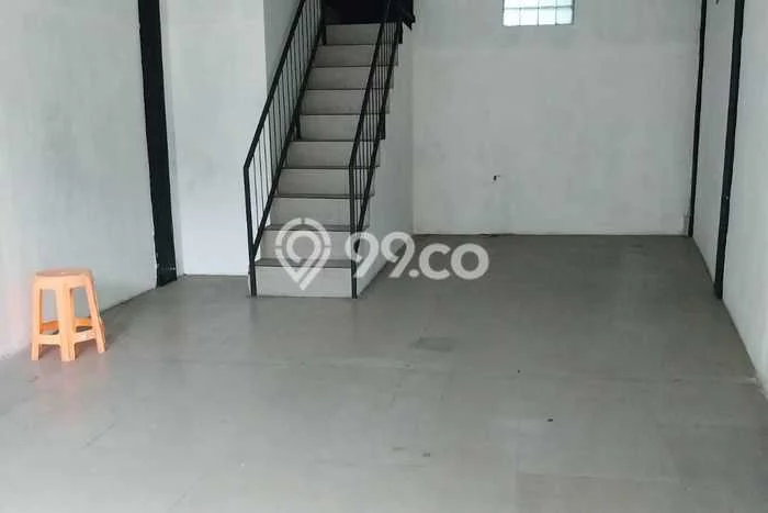 Ruko untuk Disewa di Pusat Jakarta Selatan Luas Bangunan 168m2 Ruko untuk Disewa di Pusat Jakarta Selatan Luas Bangunan 168m2