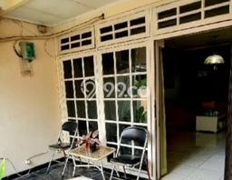 For Sale! Luxury House LT 141m2 Desain Modern di Pondok Indah For Sale! Luxury House LT 141m2 Desain Modern di Pondok Indah